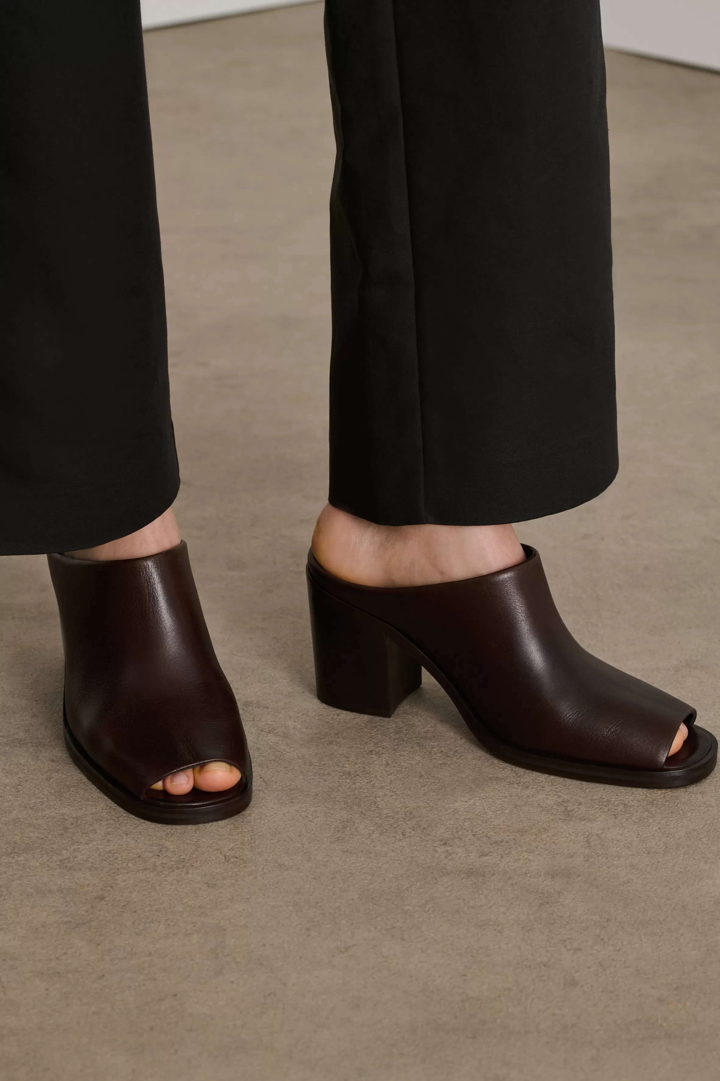 Cheap Soeur mules down marronfoncé