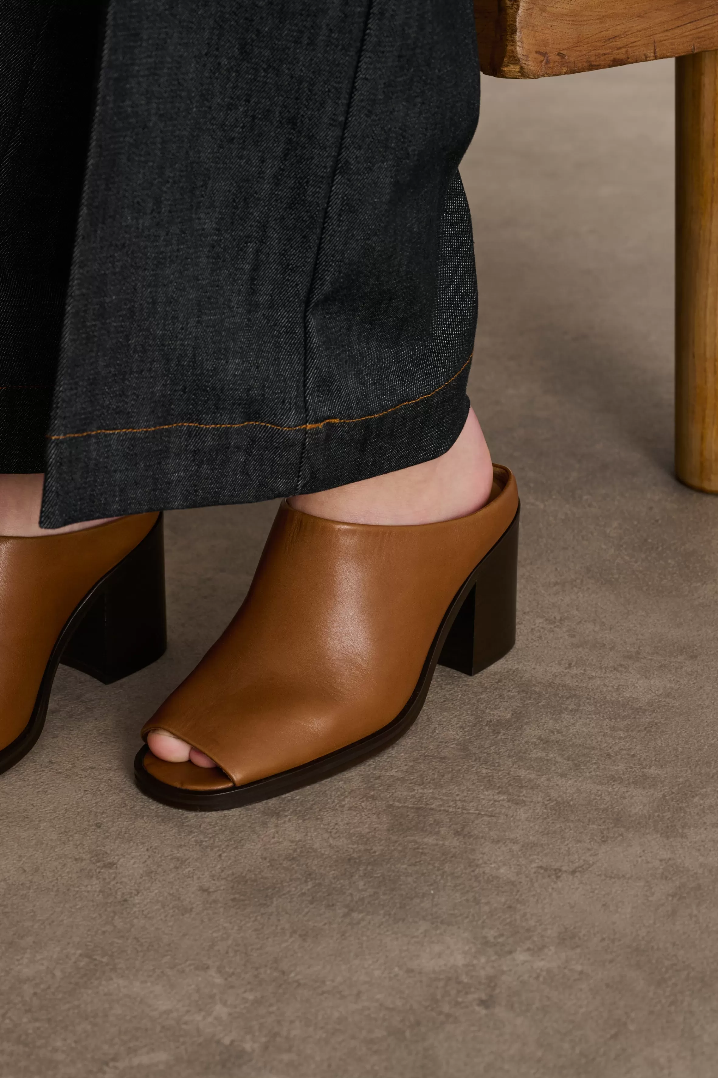 Outlet Soeur mules down honey